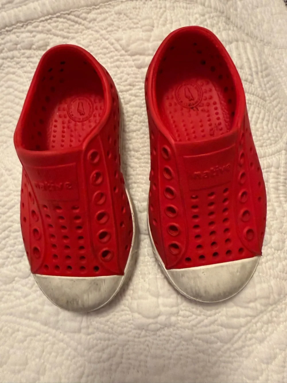 Native Kids Red Slip-On Water Shoes with Silver Toe Caps